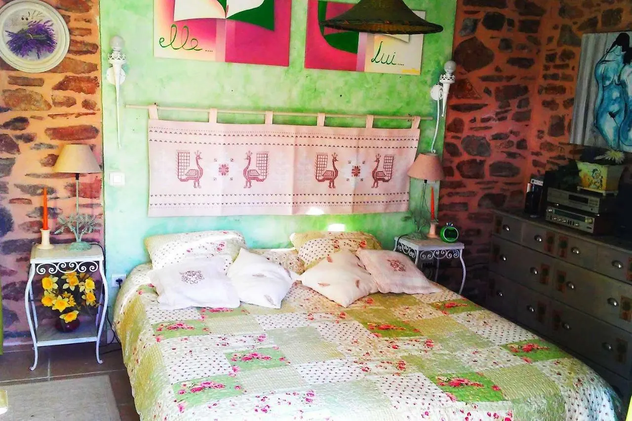 Bed and Breakfast Casteljosse : nature et sérénité à Viala-du-Tarn